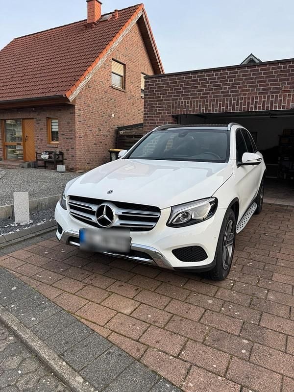 Gebraucht Mercedes GLC250 211 PS (155 kW) 2017 SUV