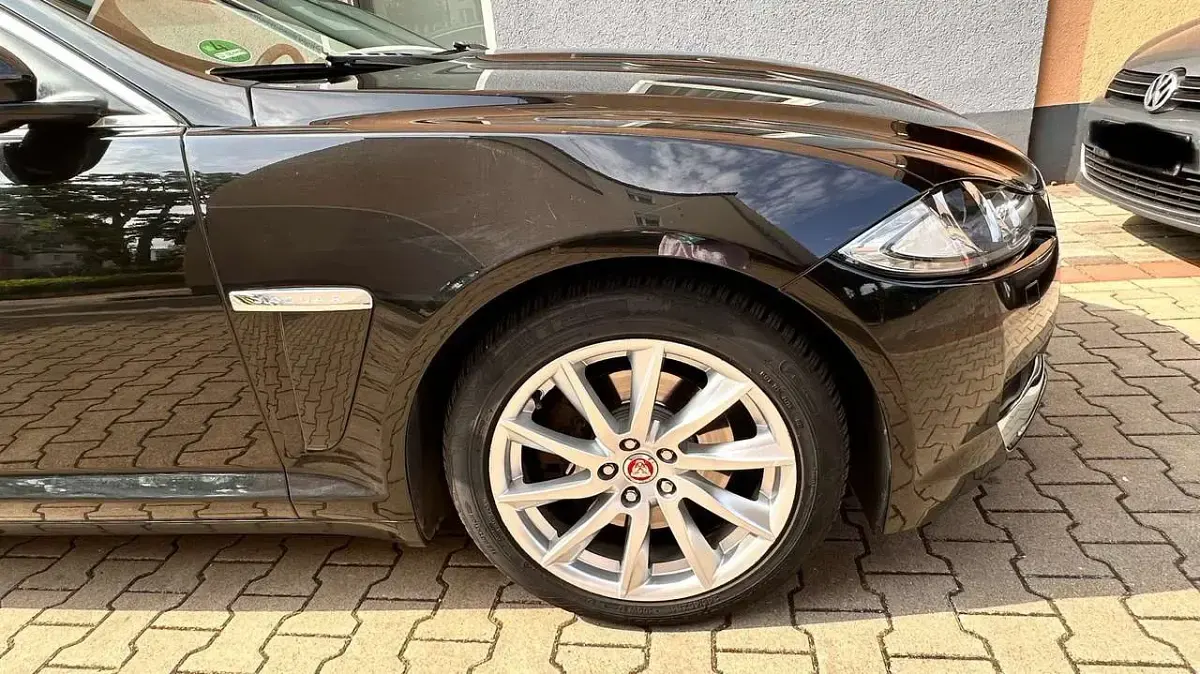 Gebraucht Jaguar XF 200 PS (147 kW) 2014 Schwarz Limousine