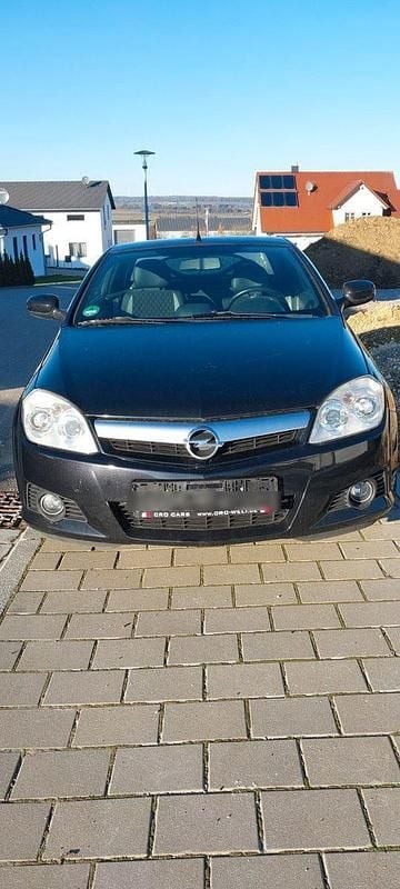 Schwarz Gebraucht 2009 Opel Tigra Edition Cabrio | 800 € (Superpreis) - Bild 1/4