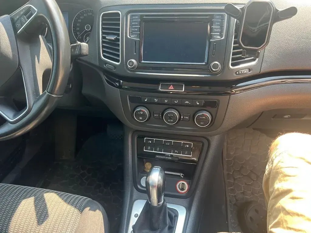 Gebraucht Seat Alhambra 4Drive 184 PS (135 kW) 2016 Blau Van / Kleinbus