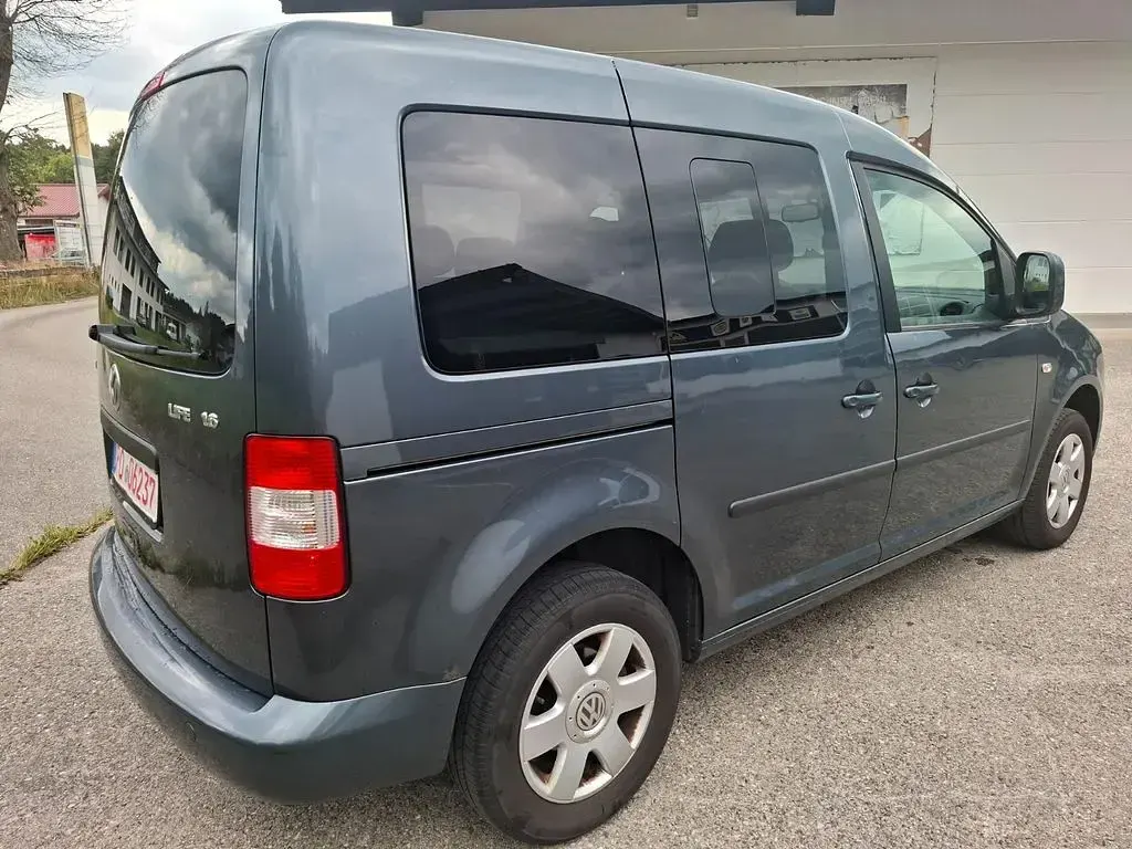 Gebraucht VW Caddy Life 102 PS (75 kW) 2009 Grau Van / Kleinbus