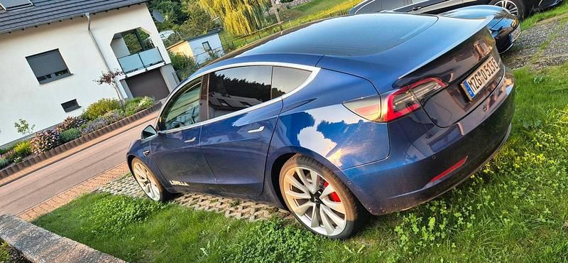 Gebraucht Tesla Model 3 Performance 377 kW (513 PS) 2019 Blau Limousine