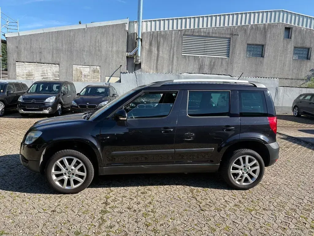 Gebraucht Skoda Yeti Plus Edition 110 PS (80 kW) 2012 Schwarz SUV