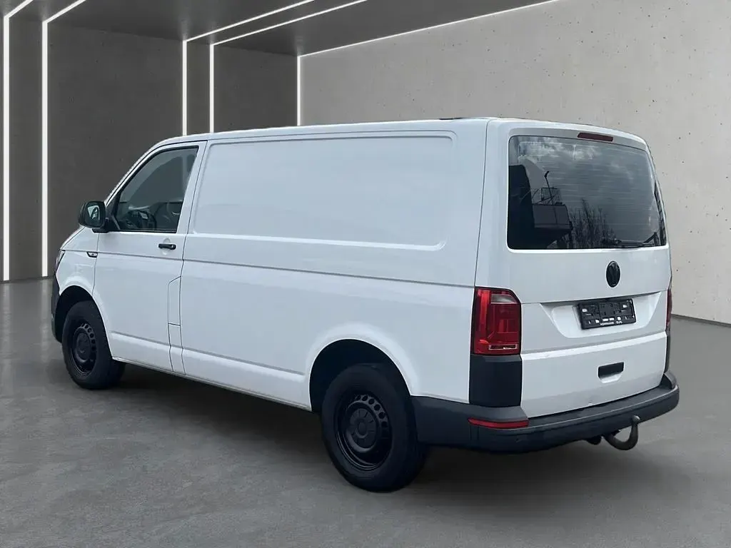 Używany VW Transporter 102 KM (75 kW) 2015 Biały Van