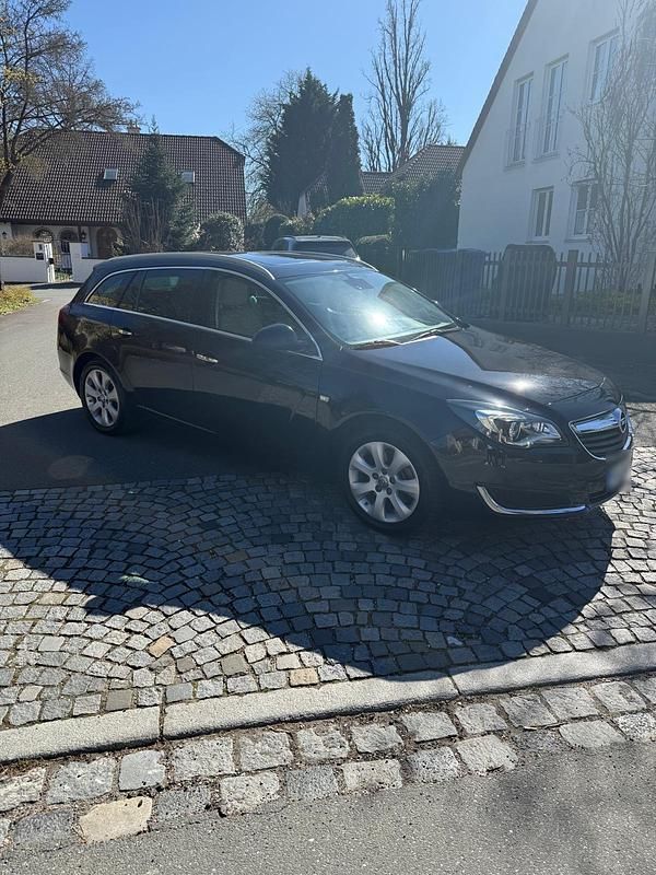Gebraucht Opel Insignia 170 PS (125 kW) 2016 Schwarz Kombi