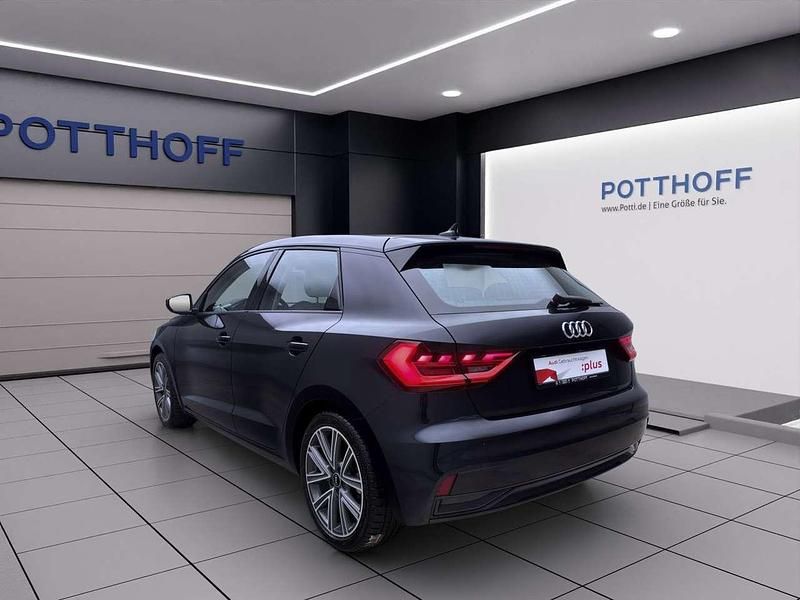 Second-hand Audi A1 Advanced 110 CP (80 kW) 2021 Albastru SUV