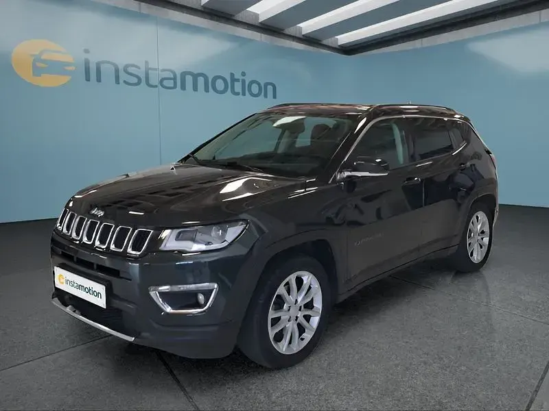 Gebraucht Jeep Compass Limited 150 PS (110 kW) 2020 Grün SUV