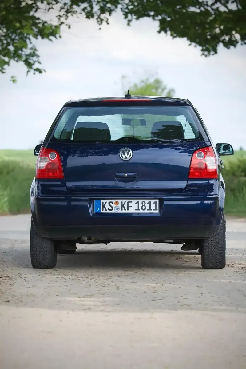 Gebraucht VW Polo 63 PS (46 kW) 2003 Blau Kleinwagen