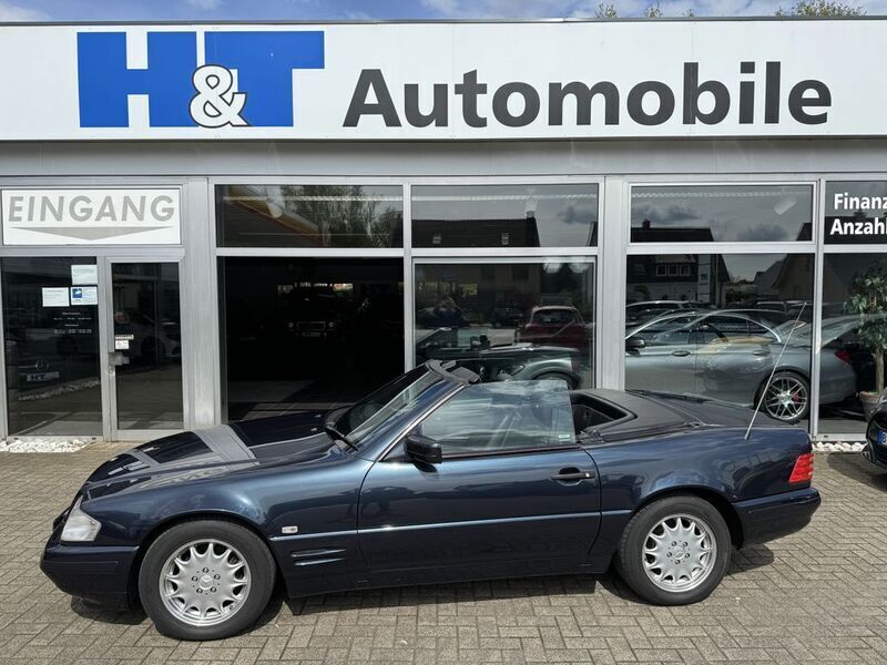 Smaragdschwarz metalliclack Gebraucht 1997 Mercedes SL320 Cabrio | 22.950 € (Guter Preis) - Bild 1/4