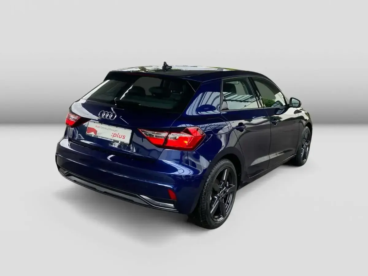 Gebraucht Audi A1 Advanced 116 PS (85 kW) 2025 Navarrablau metallic SUV
