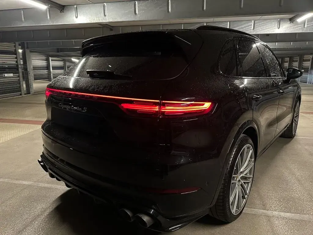 Gebraucht Porsche Cayenne Turbo S 680 PS (500 kW) 2022 Schwarz SUV