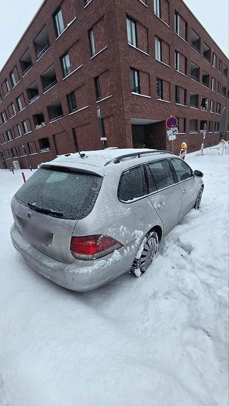 Gebraucht VW Golf VII 105 PS (77 kW) 2012 Grau Kombi