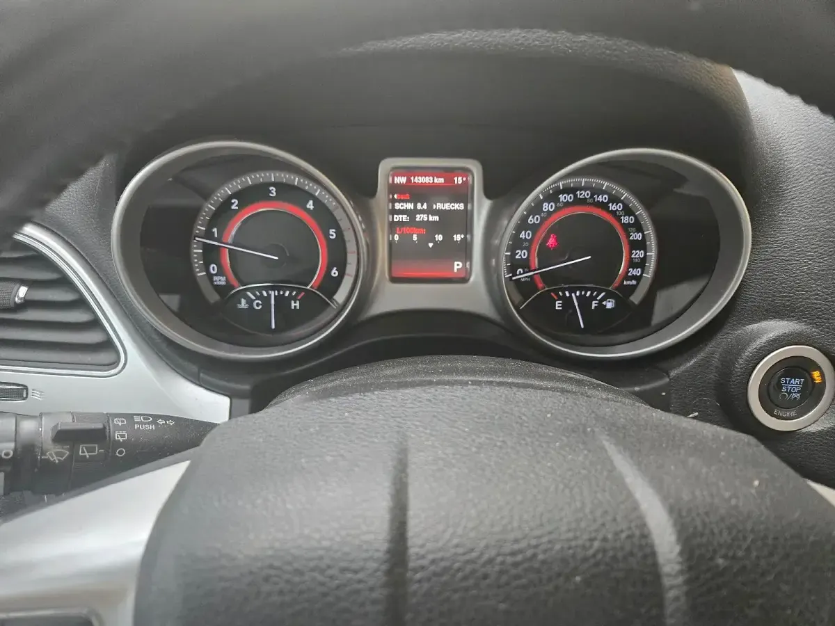 Gebraucht Fiat Freemont Lounge 170 PS (125 kW) 2013 Rot SUV