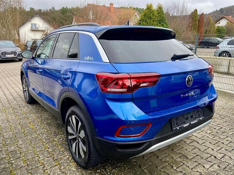 Gebraucht VW T-Roc Goal 116 PS (85 kW) 2025 Blau SUV