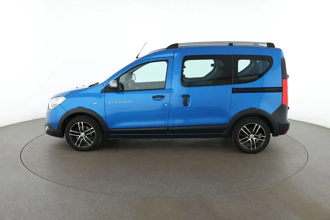 Gebraucht Dacia Dokker Stepway 131 PS (96 kW) 2020 Blau Van / Kleinbus