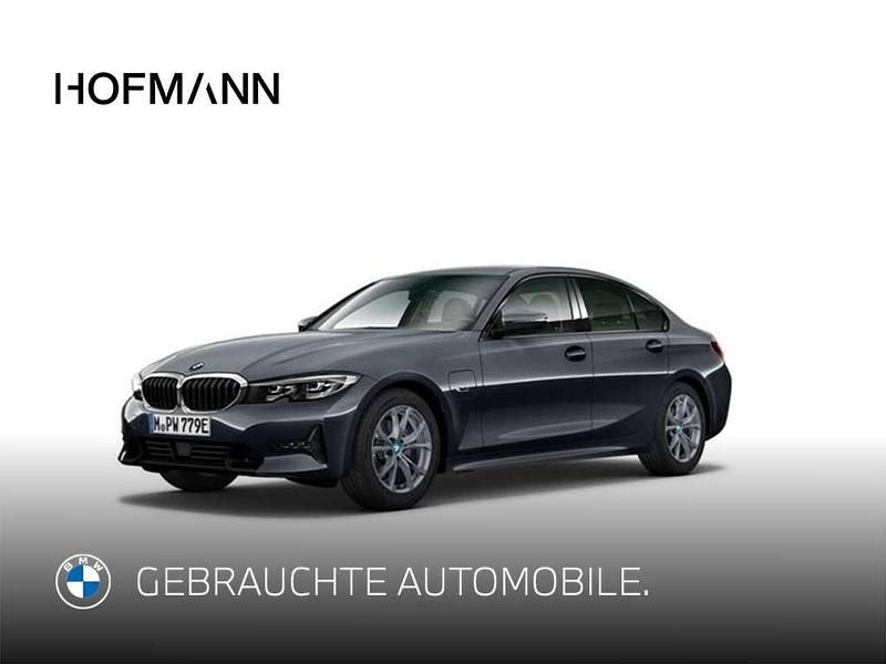Mineralgrau metallic Gebraucht 2022 BMW 320e Sport Line Limousine | 25.890 € (Fairer Preis) - Bild 1/3