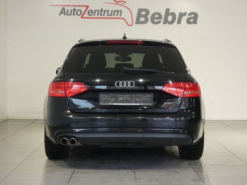 Używany Audi A4 S-Line 245 KM (180 kW) 2014 Czarny Kombi
