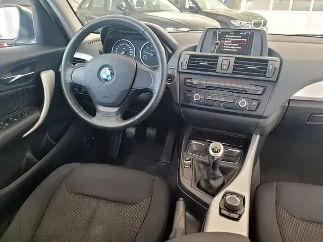 Używany BMW 116 136 KM (100 kW) 2012 Biały Hatchback