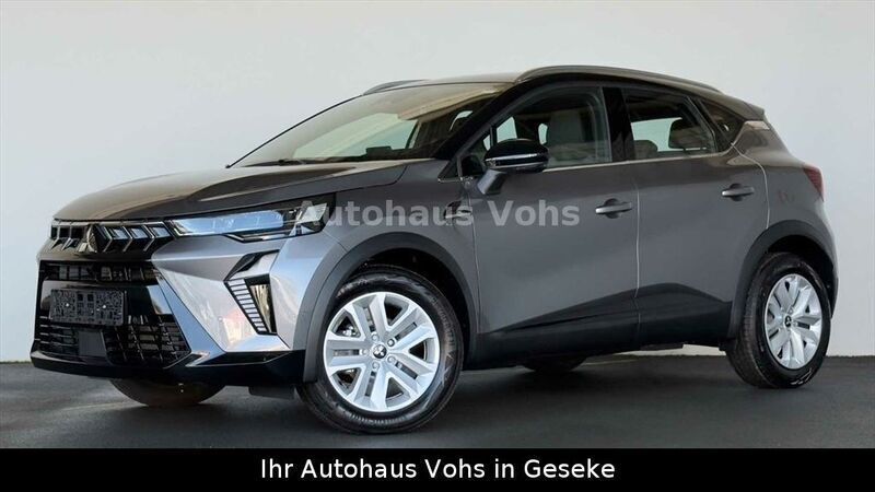 Grau Gebraucht 2024 Mitsubishi ASX Intense SUV | 27.470 € (Fairer Preis) - Bild 1/4