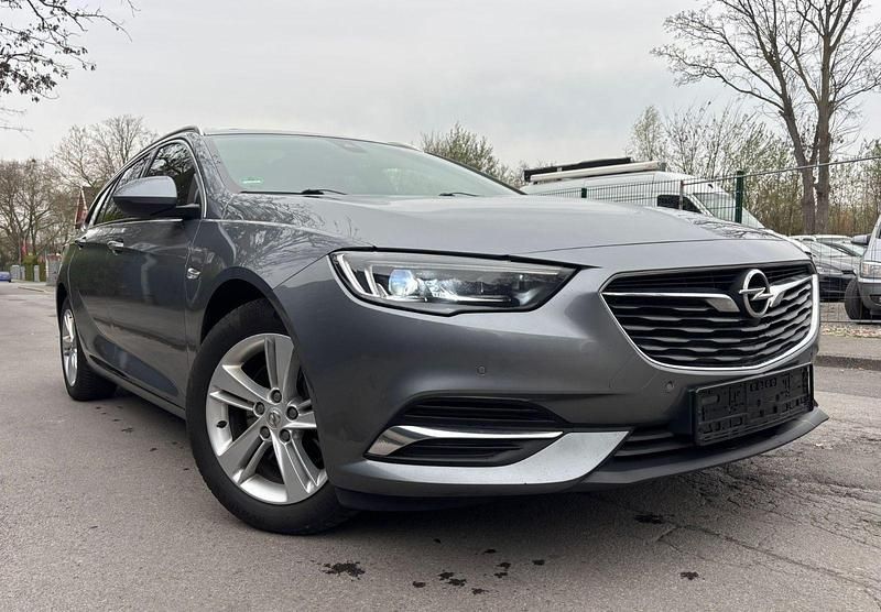 Gebraucht Opel Insignia Innovation 170 PS (125 kW) 2018 Grau Kombi