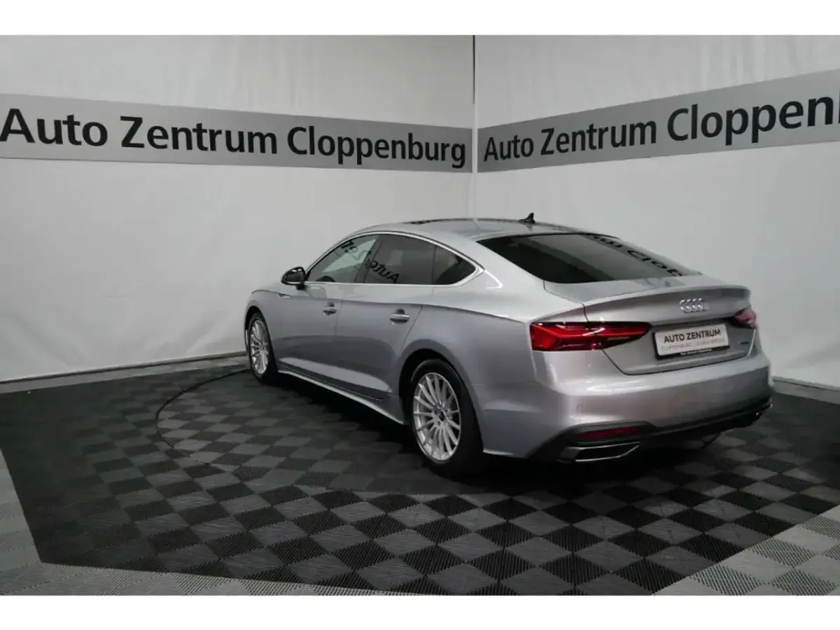 Gebraucht Audi A5 Sportback Sport 286 PS (210 kW) 2022 Silber Kleinwagen