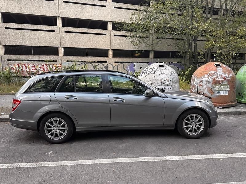 Silber Gebraucht 2008 Mercedes C200 Kombi | 4.200 € (Superpreis) - Bild 1/4
