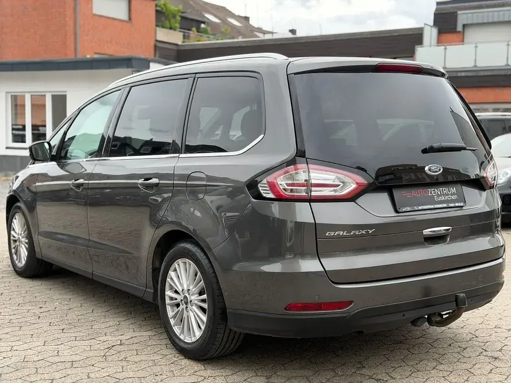 Gebraucht Ford Galaxy Titanium 160 PS (117 kW) 2016 Magnetic Van / Kleinbus