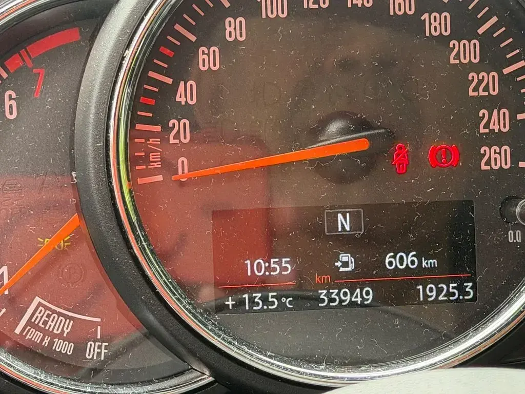 Occasion Mini ONE 102 PK (75 kW) 2018 Grijs Hatchback