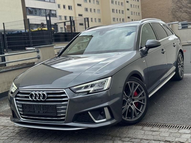 Gebraucht Audi A4 S-Line 286 PS (210 kW) 2019 Daytonagrau Kombi