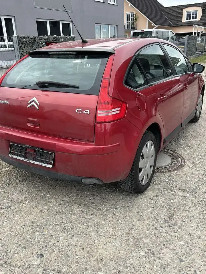 Gebraucht Citroën C4 Tendance 120 PS (88 kW) 2010 Limousine