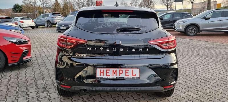 Neu Mitsubishi Colt Plus 91 PS (66 kW) 2025 Onyxschwarz Kleinwagen