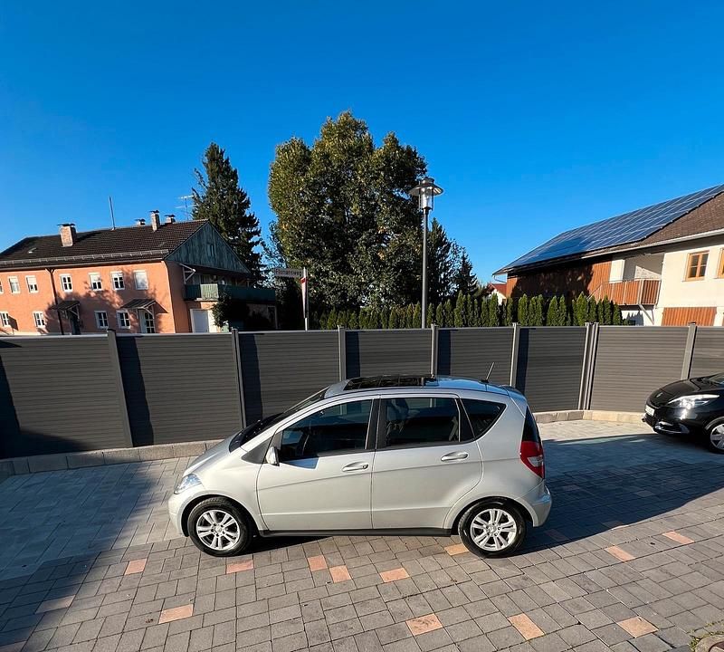 Silber Gebraucht 2008 Mercedes A150 Kleinwagen | 3.995 € (Fairer Preis) - Bild 1/4