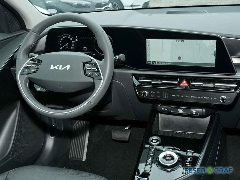Neu Kia Niro 182 PS (133 kW) 2025 Grau SUV