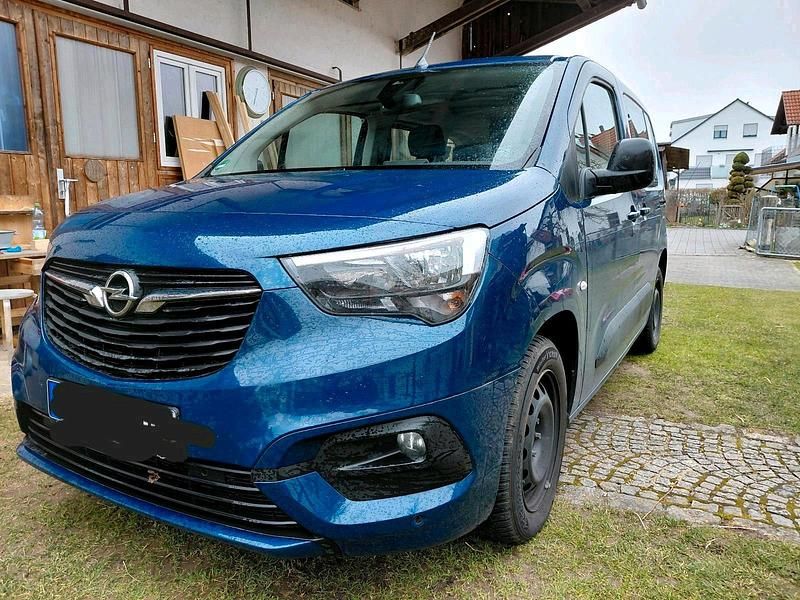 Gebraucht Opel Combo Life Edition 110 PS (80 kW) 2021 Blau Kombi
