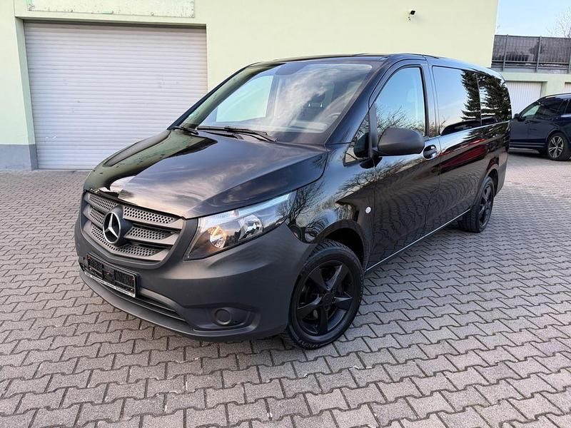 Gebraucht Mercedes Vito 190 PS (139 kW) 2017 Schwarz Van