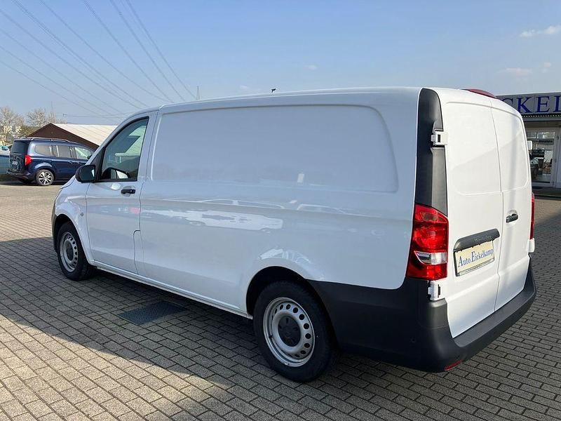 Gebraucht Mercedes Vito 136 PS (100 kW) 2019 Arktikweiss Van