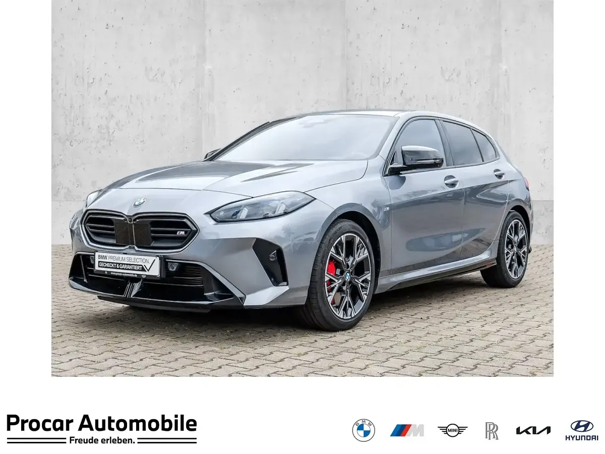 Gebraucht BMW M135 M Sport 300 PS (220 kW) 2025 Kleinwagen