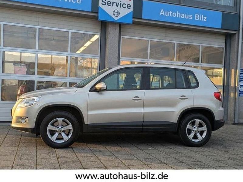 Gold Gebraucht 2009 VW Tiguan Trendline SUV | 9.840 € (Fairer Preis) - Bild 1/4