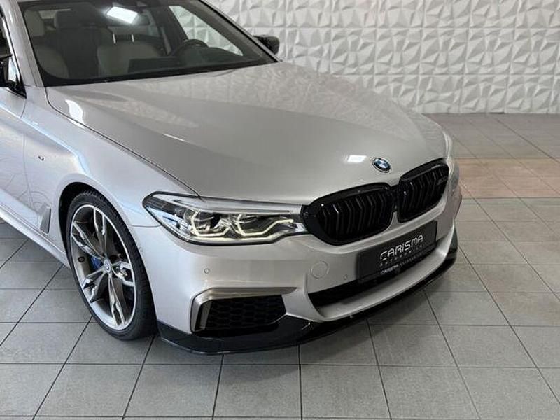 Gebraucht BMW M550 Performance 400 PS (294 kW) 2018 Silber Limousine