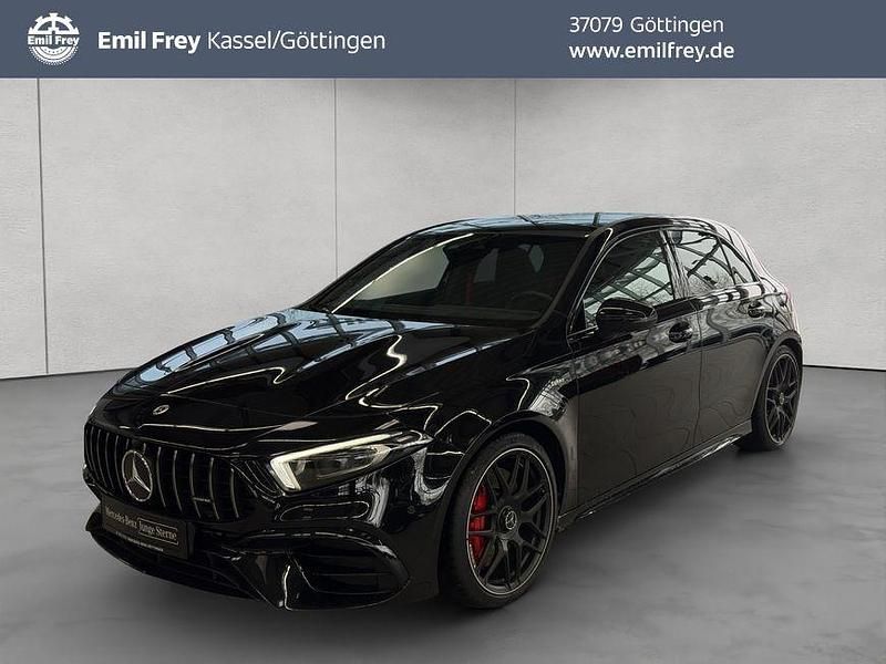 Kosmosschwarz metallic Gebraucht 2022 Mercedes A45 AMG AMG Limousine | 48.555 € (Fairer Preis) - Bild 1/4