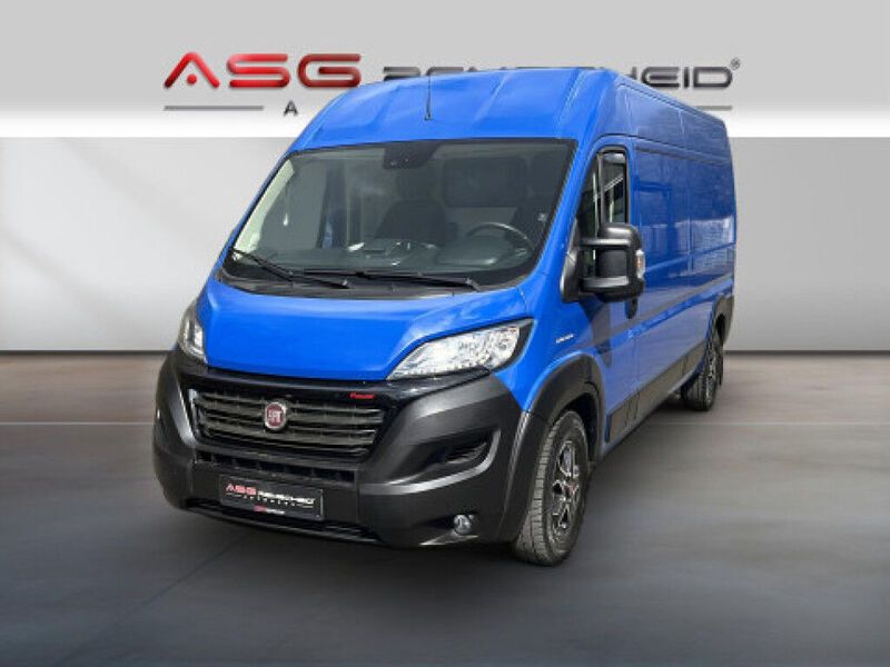 Blau Gebraucht 2021 Fiat Ducato Van | 32.800 € (Teuer) - Bild 1/4
