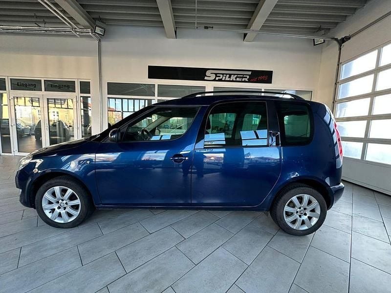Blau Gebraucht 2013 Skoda Roomster Ambition Van / Kleinbus | 3.490 € (Guter Preis) - Bild 1/4