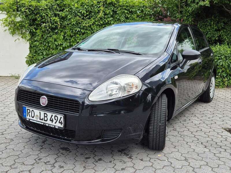 Schwarz Gebraucht 2012 Fiat Punto Evo Kleinwagen | 2.699 € (Guter Preis) - Bild 1/4