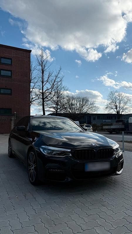 Second-hand BMW 530e iPerformance 252 CP (185 kW) 2018 Negru Berlinǎ