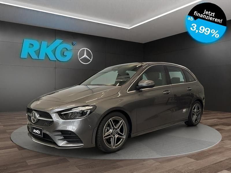 Grau Gebraucht 2025 Mercedes B180 AMG Van / Kleinbus | 39.890 € (Teuer) - Bild 1/4