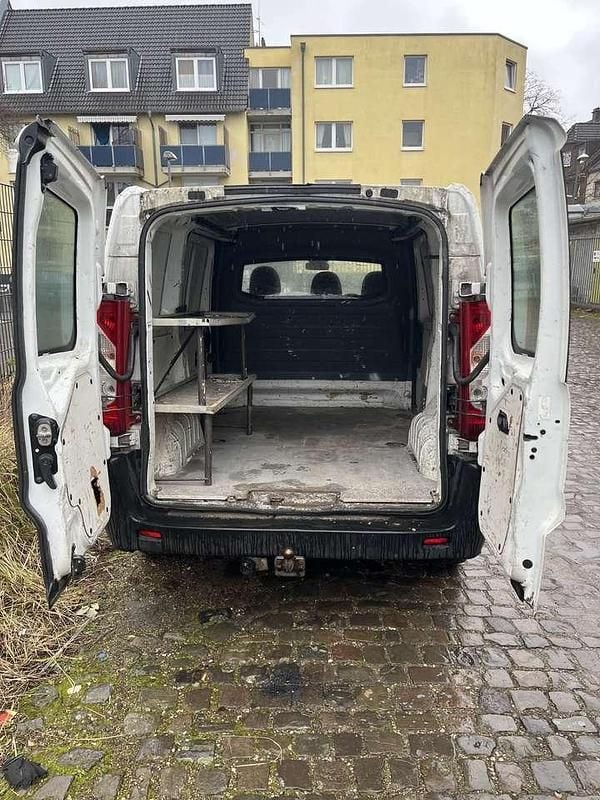 Second-hand Citroën Jumpy 163 CP (119 kW) 2014 Alb Monovolum