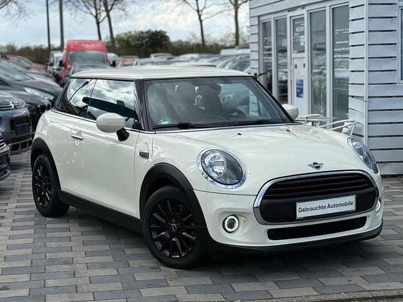Gebraucht Mini ONE 102 PS (75 kW) 2019 Weiß Kleinwagen
