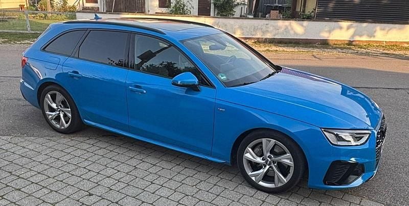 Second-hand Audi A4 Performance 231 CP (169 kW) 2020 Albastru Break