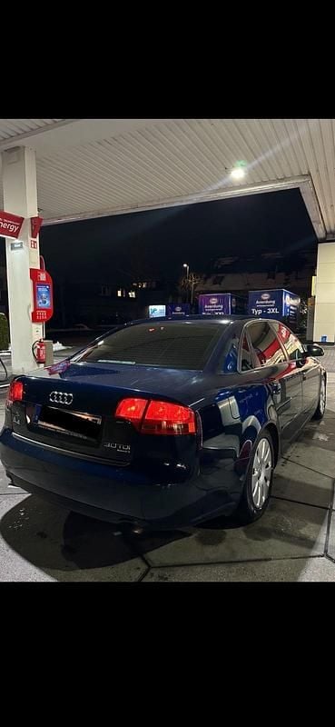 Second-hand Audi A4 2005 Albastru Berlinǎ
