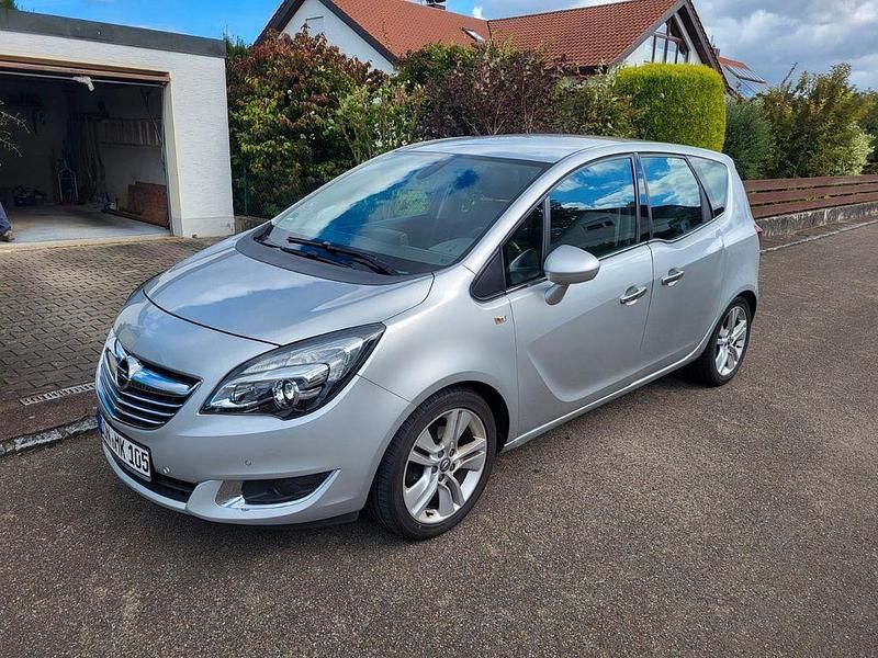Silber Gebraucht 2014 Opel Meriva Innovation Van / Kleinbus | 4.300 € (Superpreis) - Bild 1/4